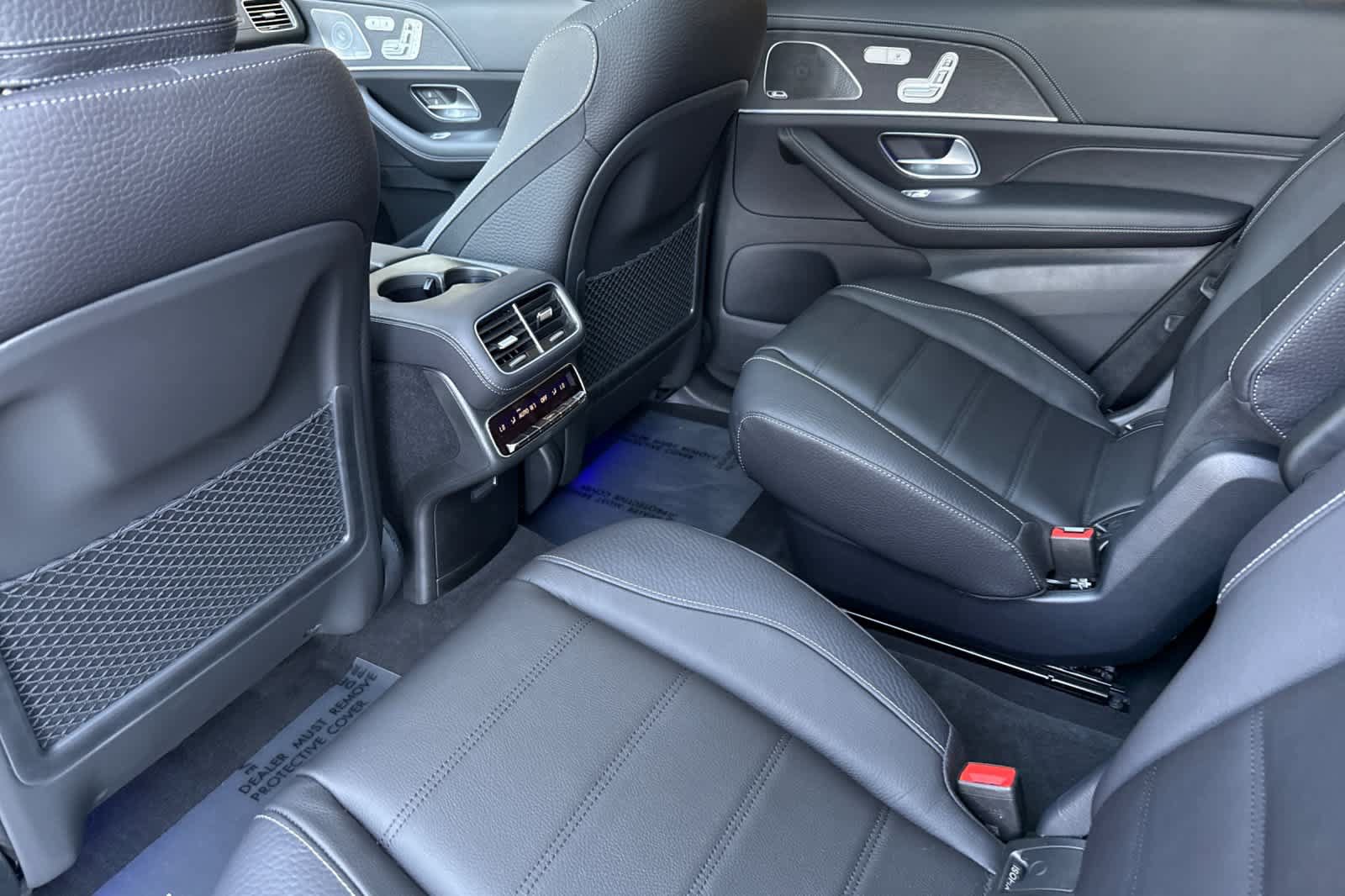 New 2026 Mercedes-Benz GLS 580 4MATIC image 11