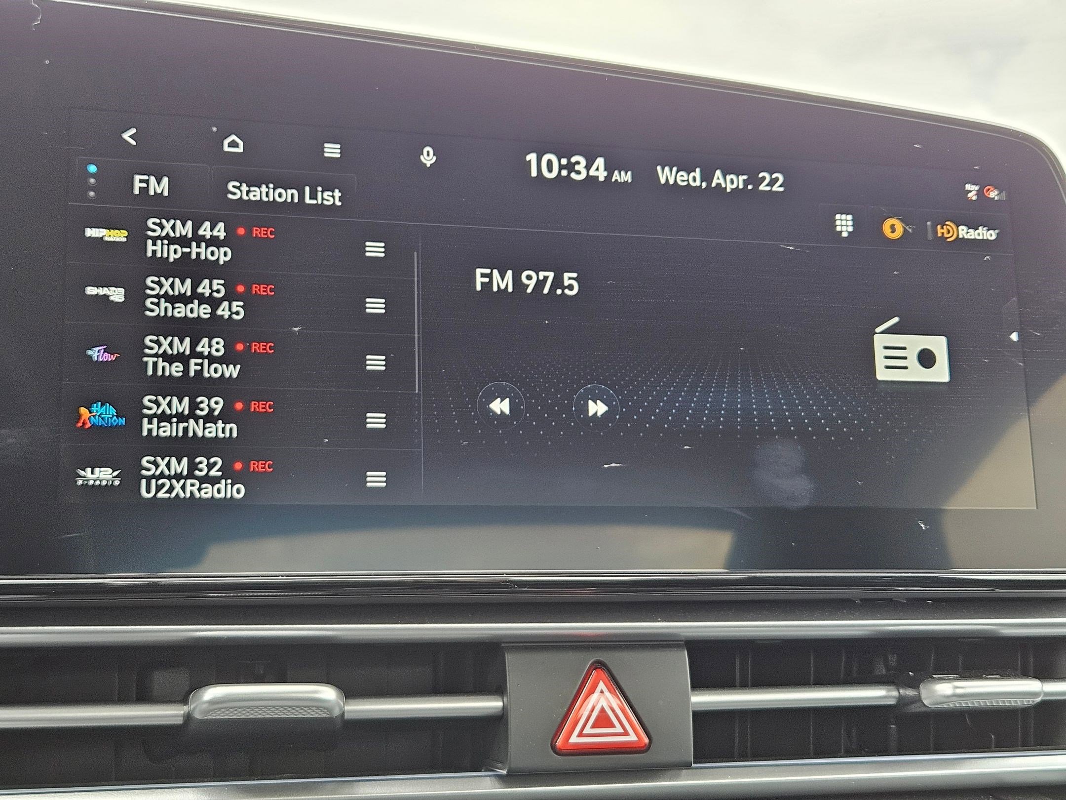 Used 2025 Hyundai Elantra SEL FWD image 24
