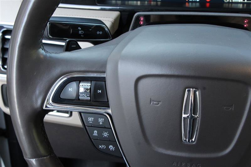 Used 2022 Lincoln Navigator L Reserve AWD/4WD image 29