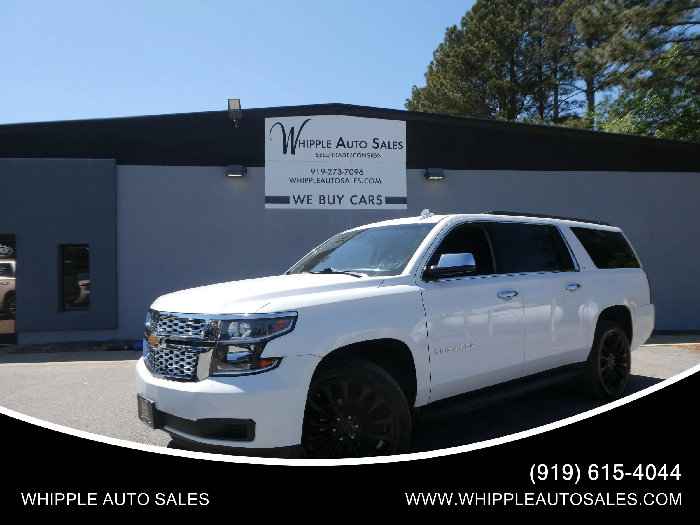 Used 2020 Chevrolet Suburban LT AWD/4WD image 1