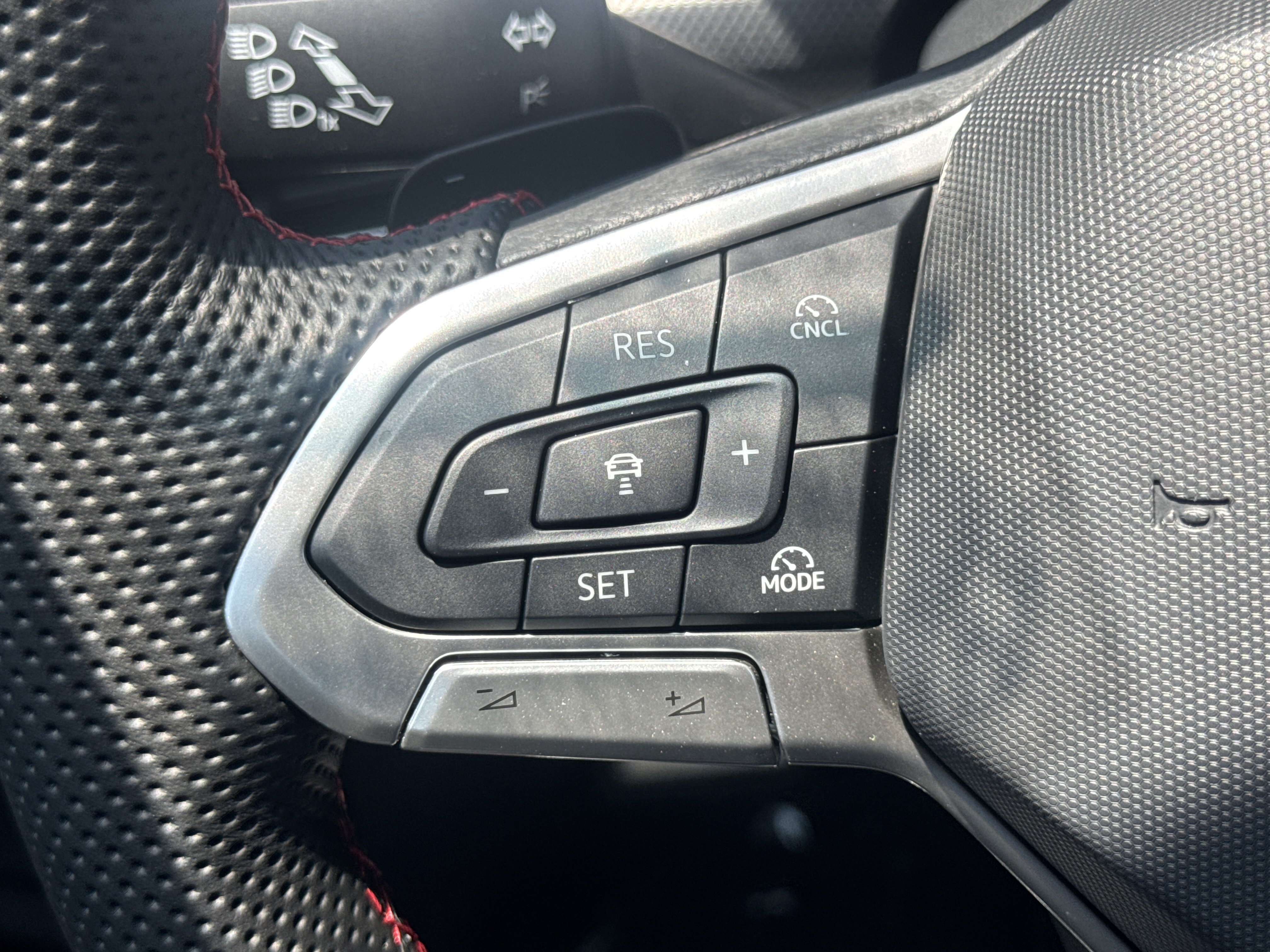 New 2026 Volkswagen Golf S FWD image 19