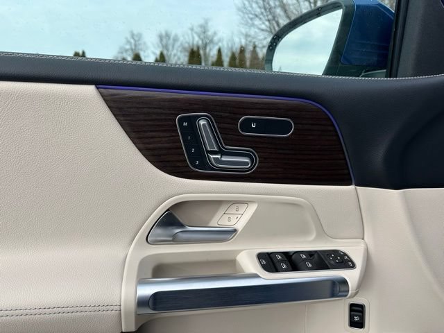 New 2026 Mercedes-Benz GLB 250 4MATIC image 10