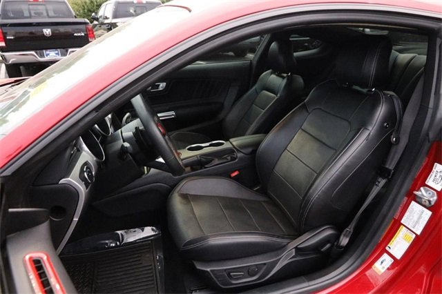 Used 2020 Ford Mustang GT Premium image 8