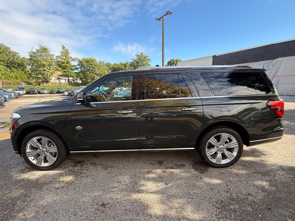 Used 2023 Ford Expedition Max King Ranch AWD/4WD image 5