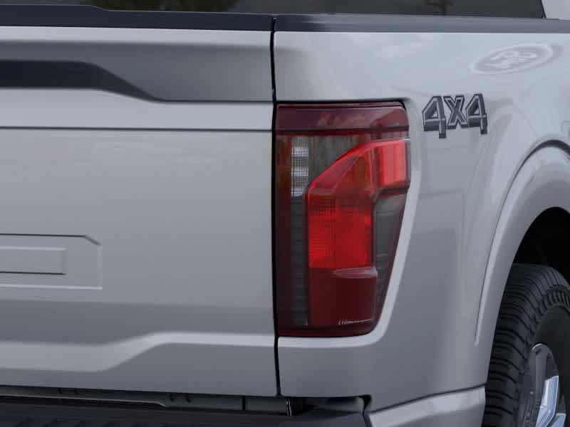 New 2026 Ford F150 XLT w/ Equipment Group 302A MID AWD/4WD image 21