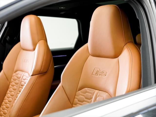 Certified 2021 Audi RS 6 w/ Executive Package AWD/4WD image 10