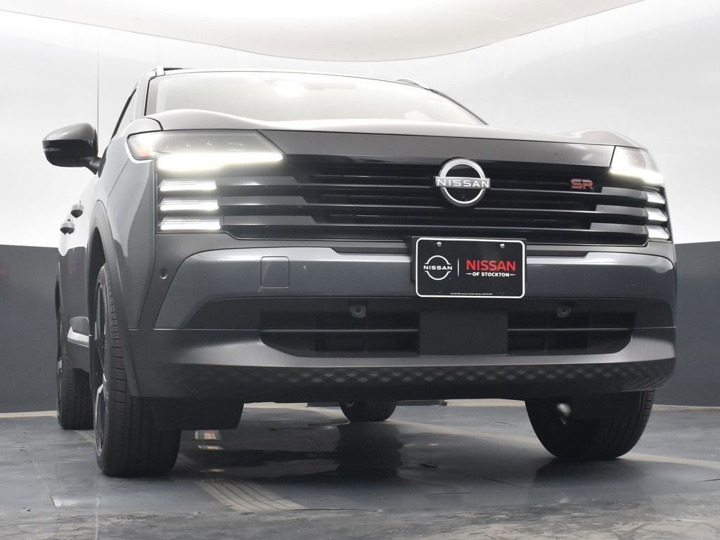New 2026 Nissan Kicks SR w/ Cold Weather Package AWD/4WD image 37