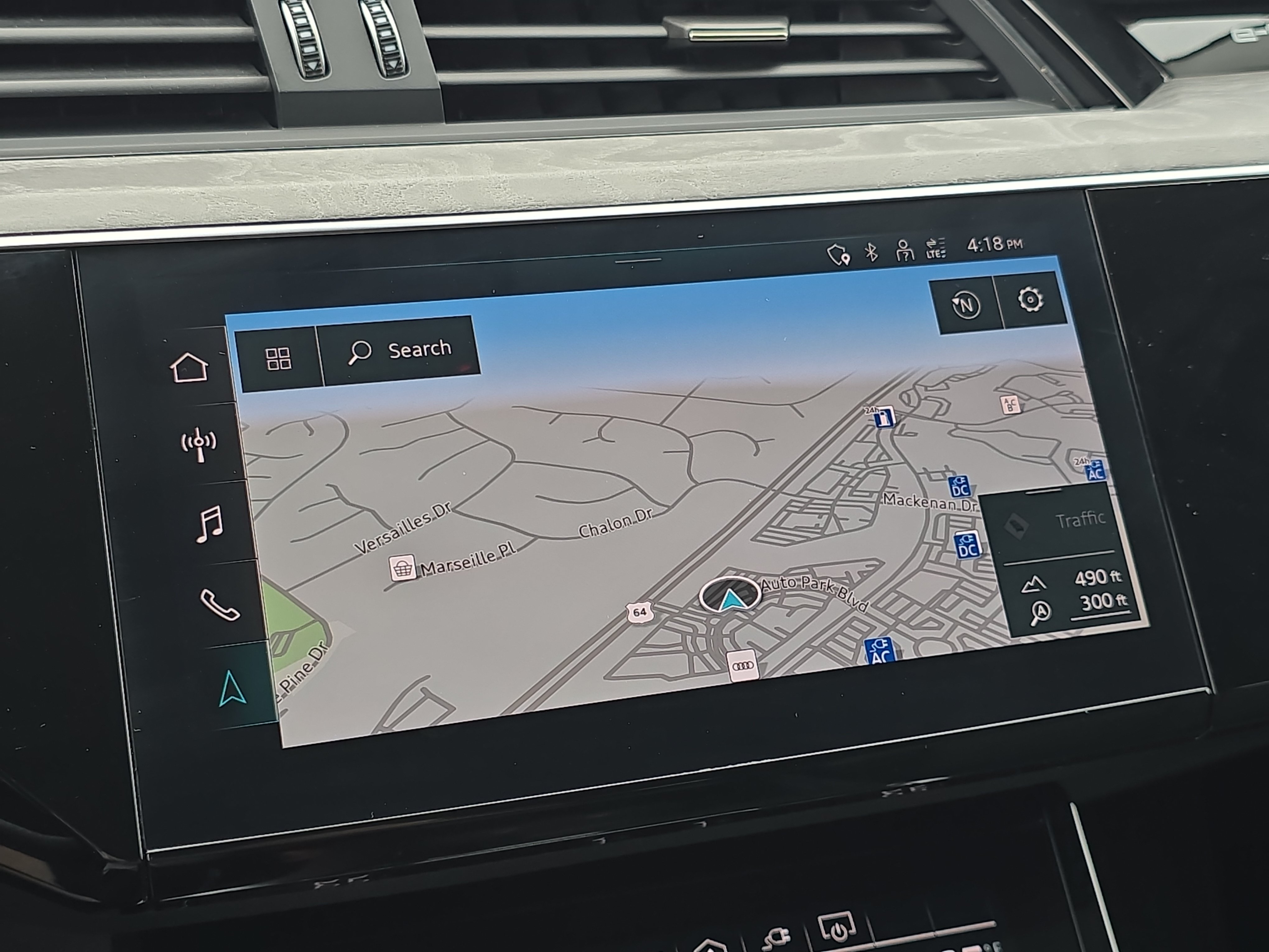 Used 2024 Audi Q8 e-tron Premium Plus AWD/4WD image 22
