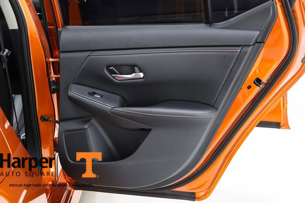 Used 2021 Nissan Sentra SR w/ SR Premium Package image 68