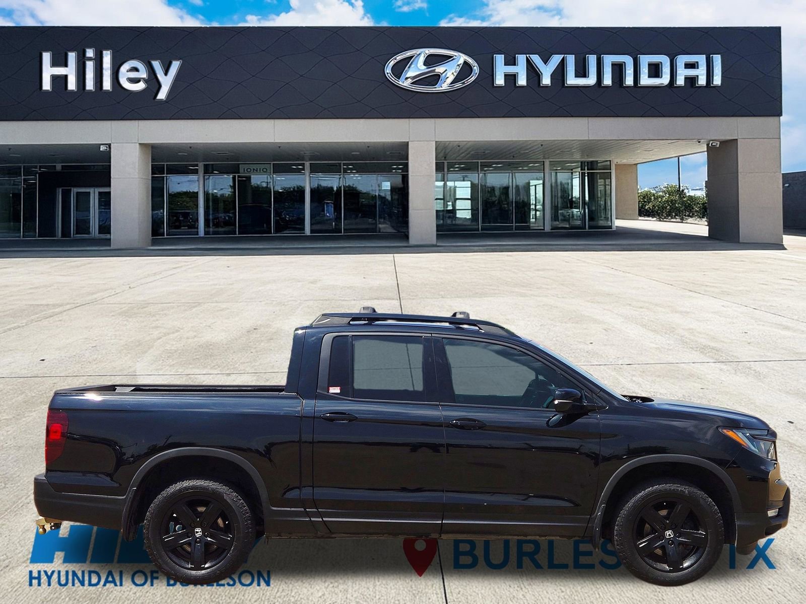 Used 2023 Honda Ridgeline Black Edition image 3