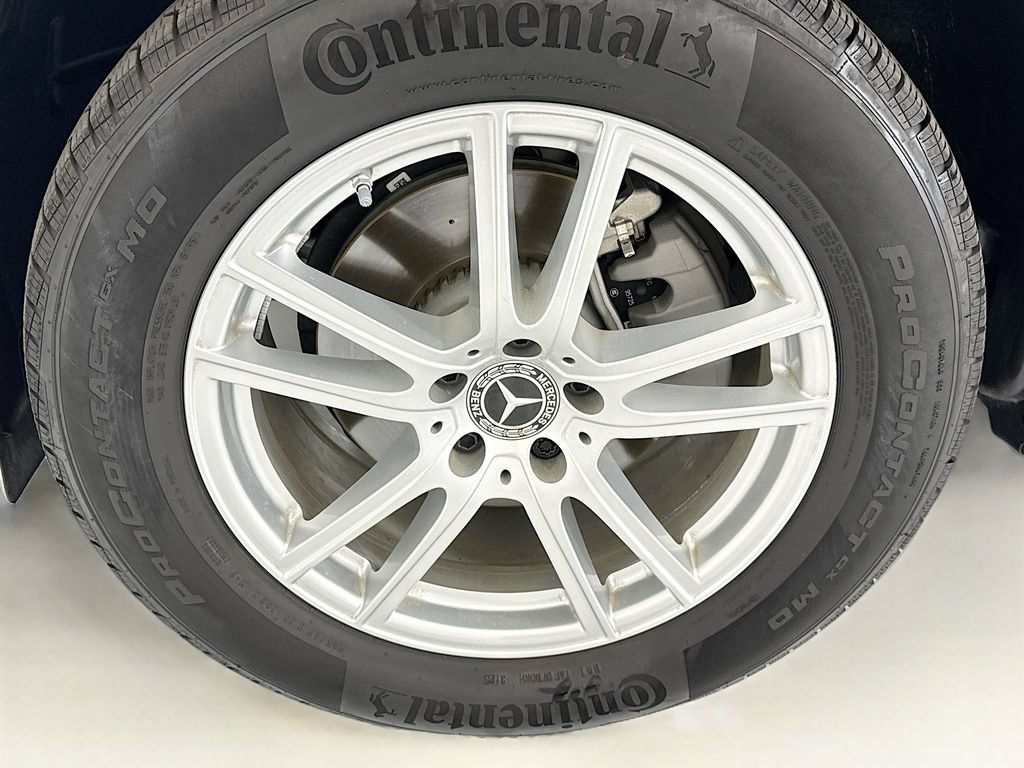 Certified 2026 Mercedes-Benz GLC 300 image 28