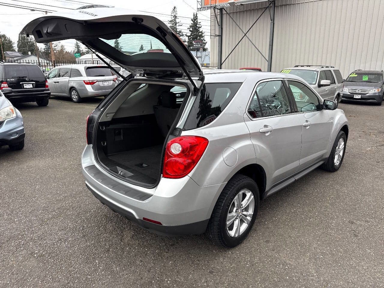 Used 2015 Chevrolet Equinox LS image 10