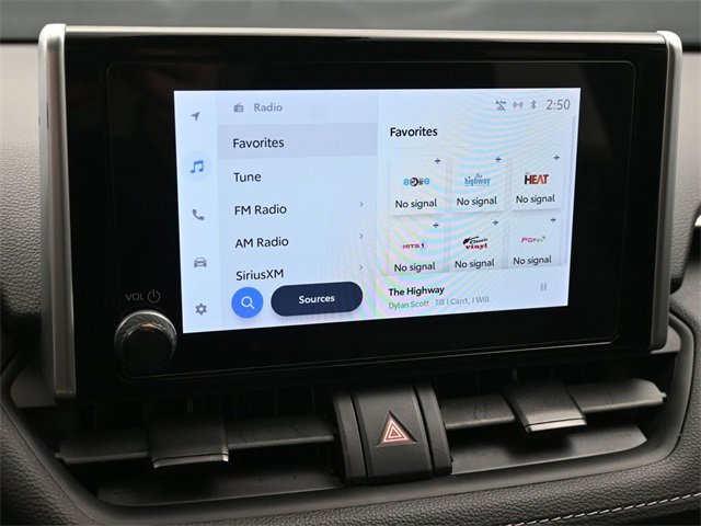 Used 2023 Toyota RAV4 XLE image 32