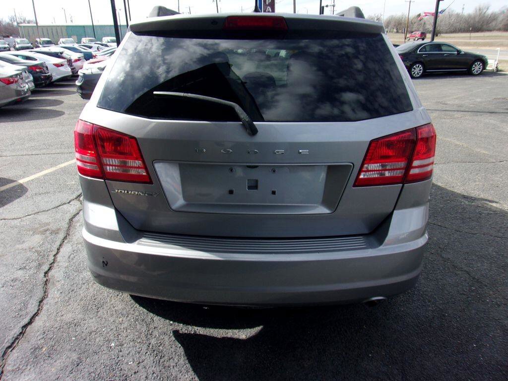 Used 2018 Dodge Journey SE w/ Blacktop Package image 5