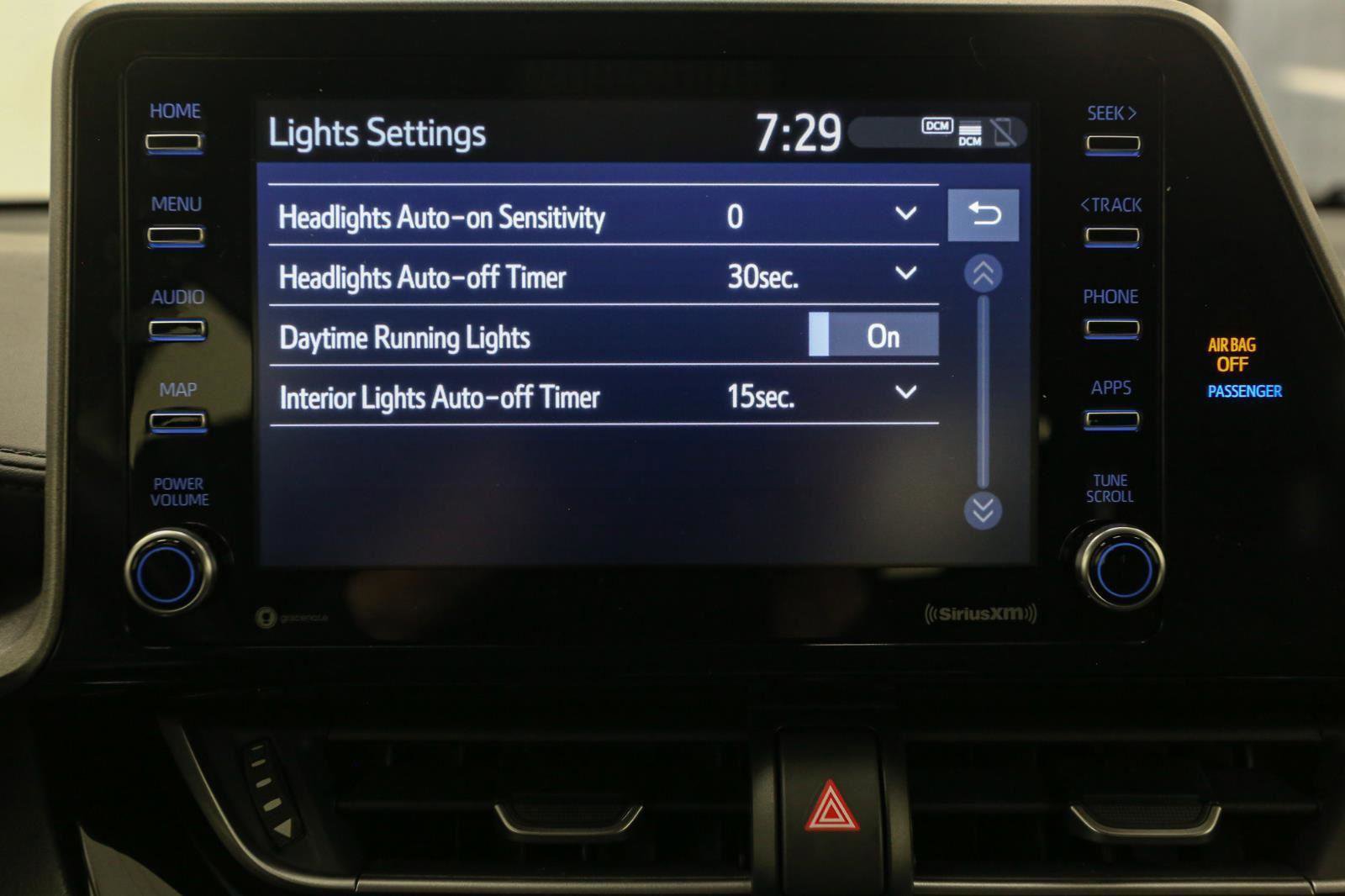 Used 2021 Toyota C-HR LE image 29