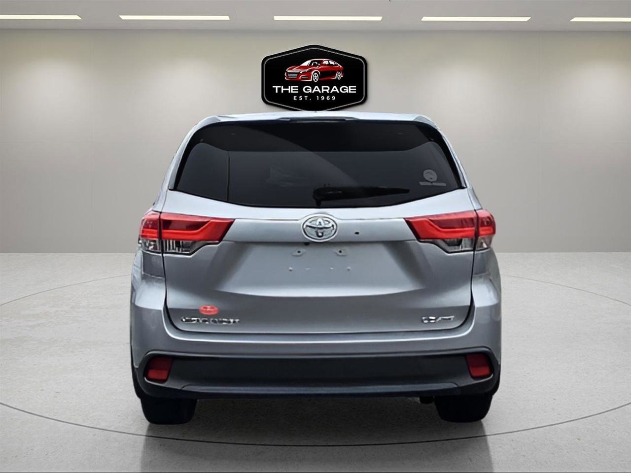 Used 2018 Toyota Highlander Plus image 4