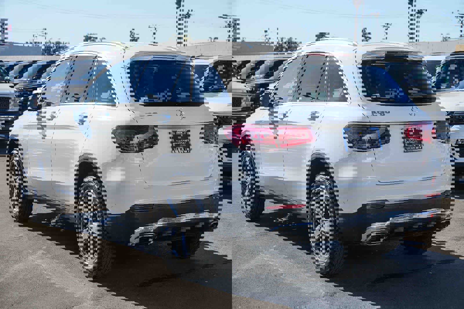 Used 2022 Mercedes-Benz GLC 300 image 6