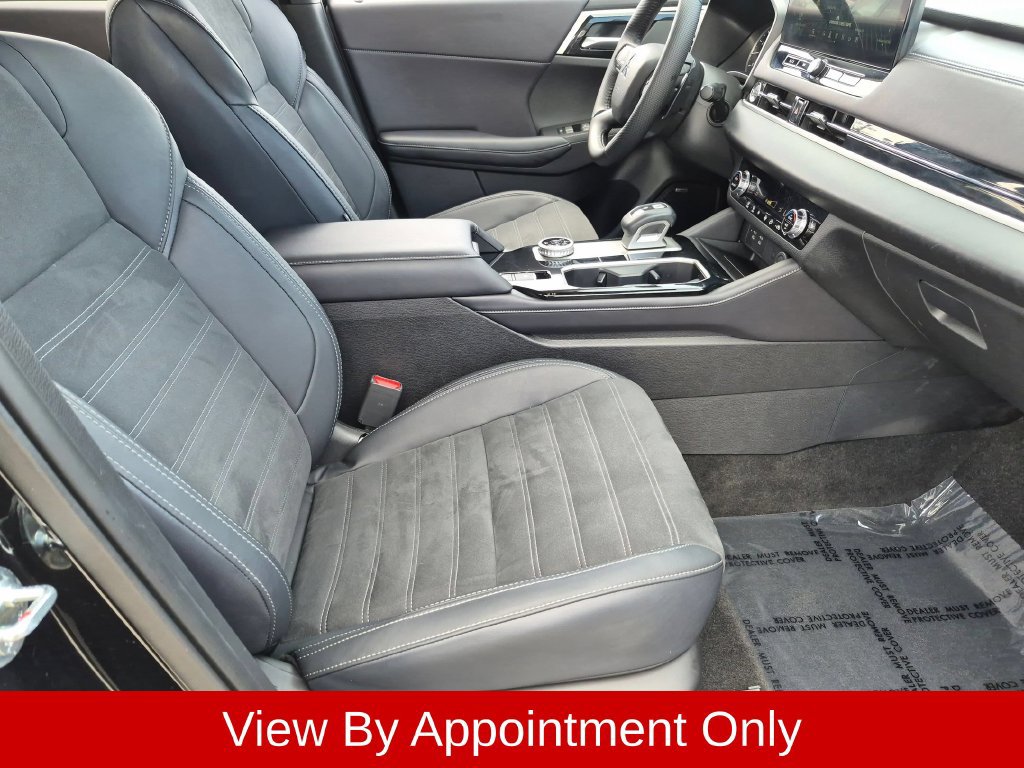 Used 2025 Mitsubishi Outlander SE AWD/4WD image 32