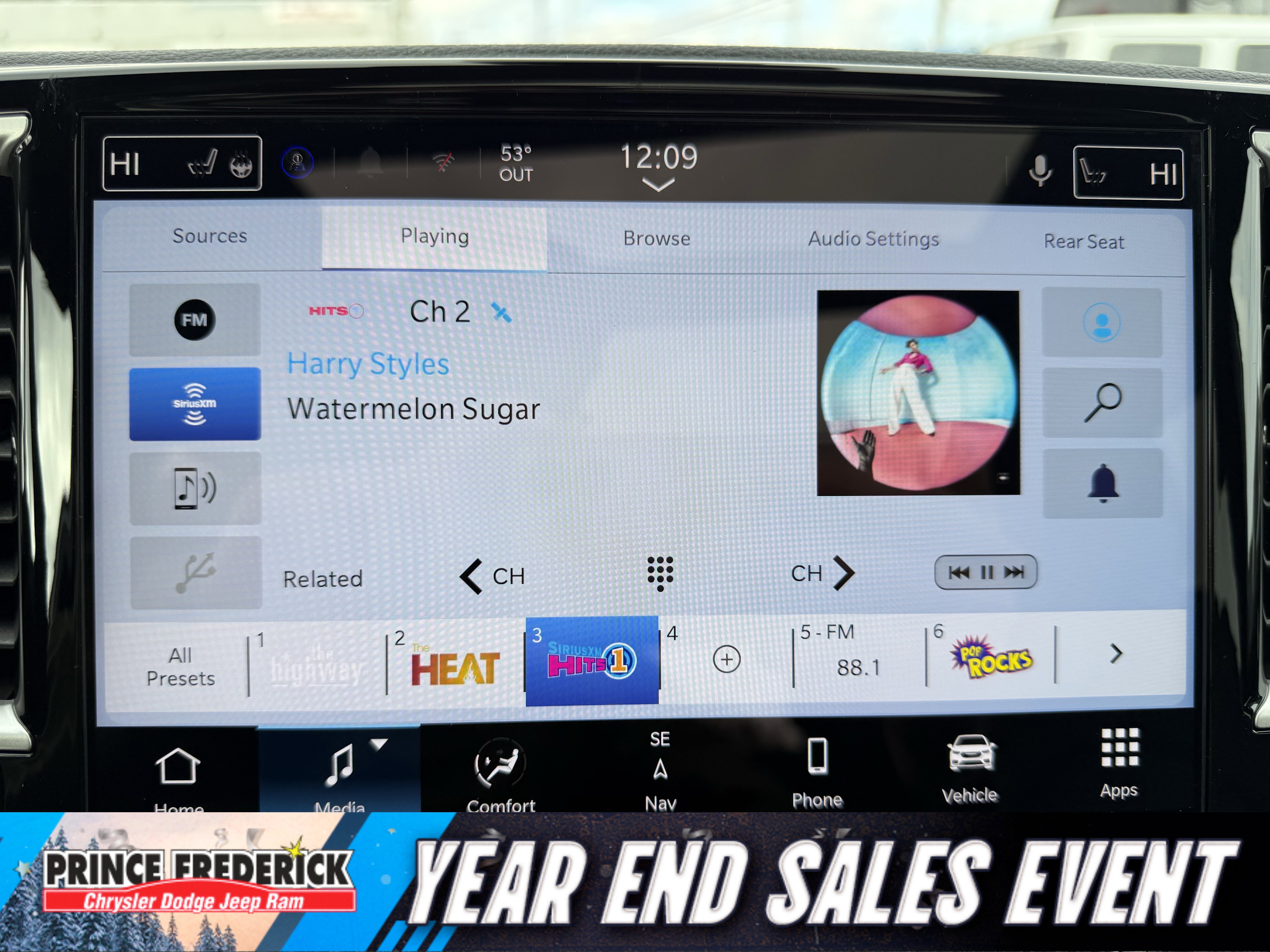 New 2026 Chrysler Pacifica Select image 25