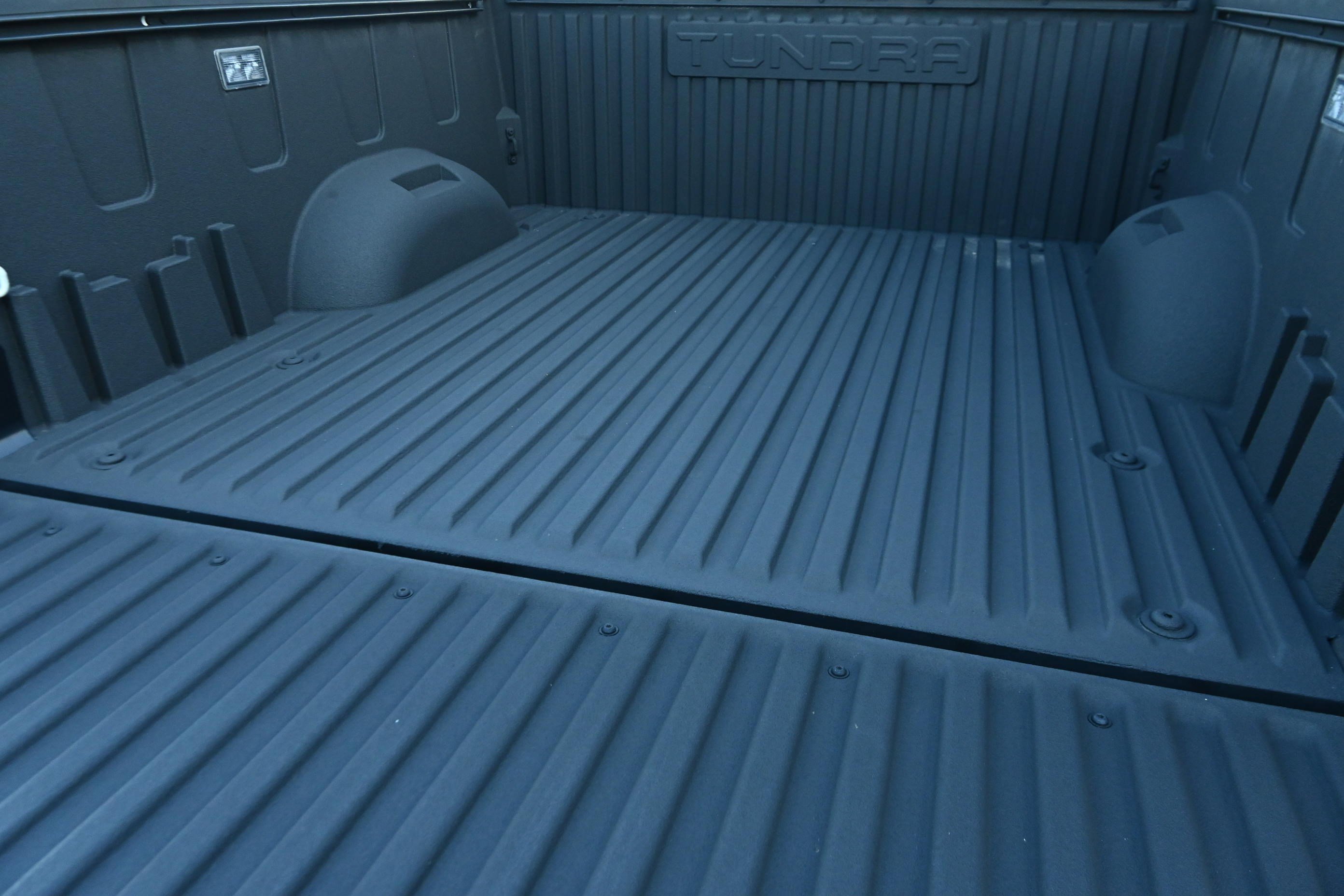 Used 2024 Toyota Tundra Limited image 28