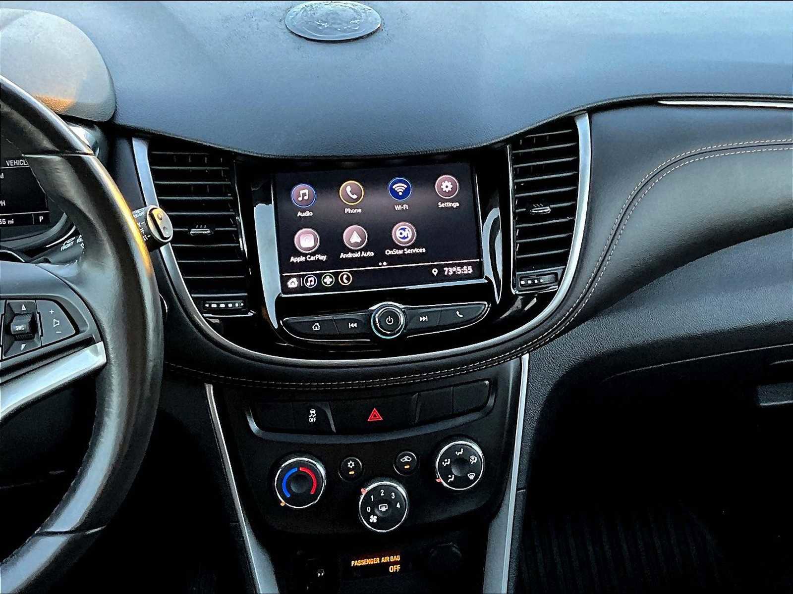 Used 2022 Chevrolet Trax LT w/ Driver Confidence Package image 18