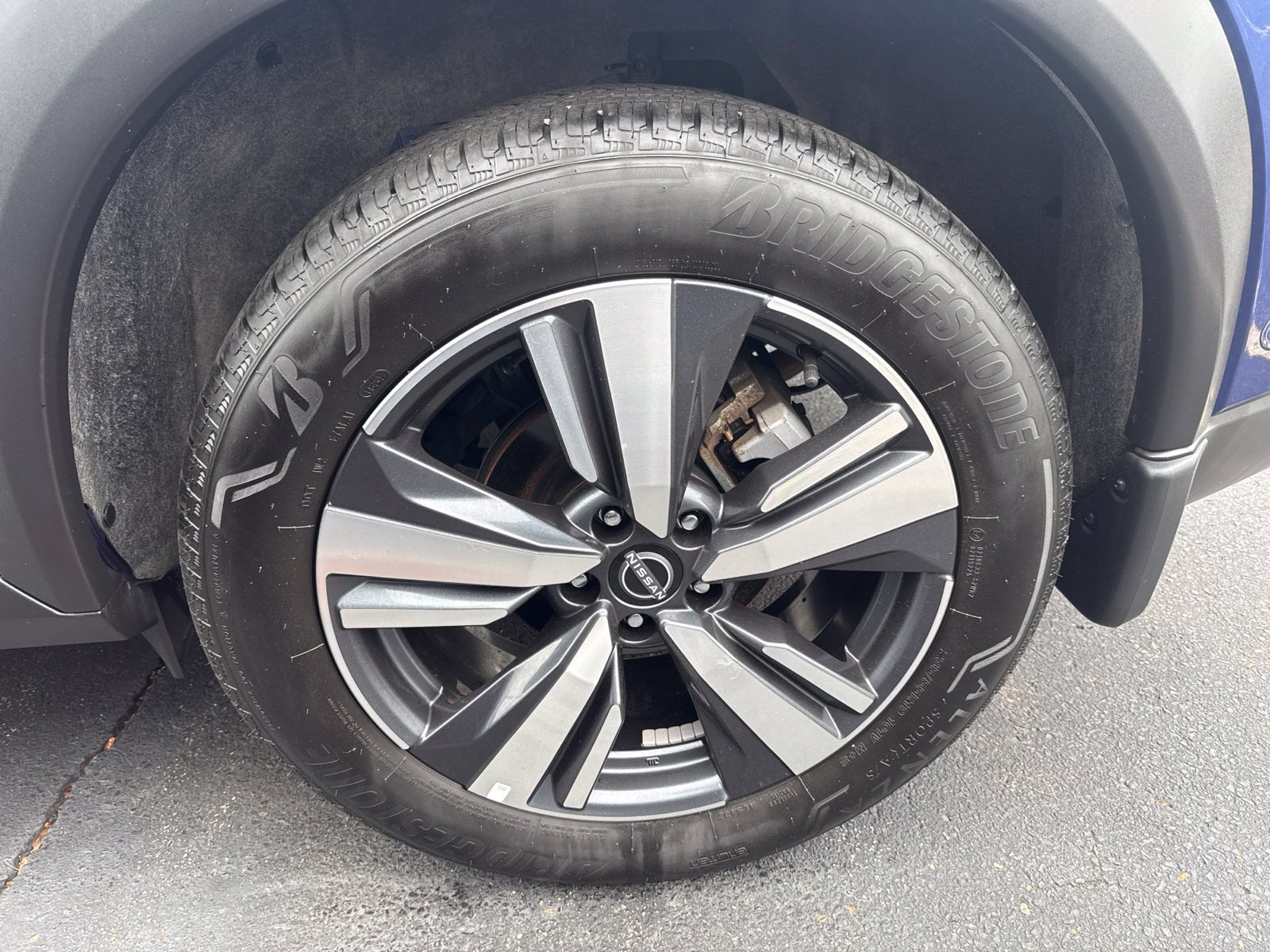 Certified 2022 Nissan Rogue SL w/ SL Premium Package AWD/4WD image 18