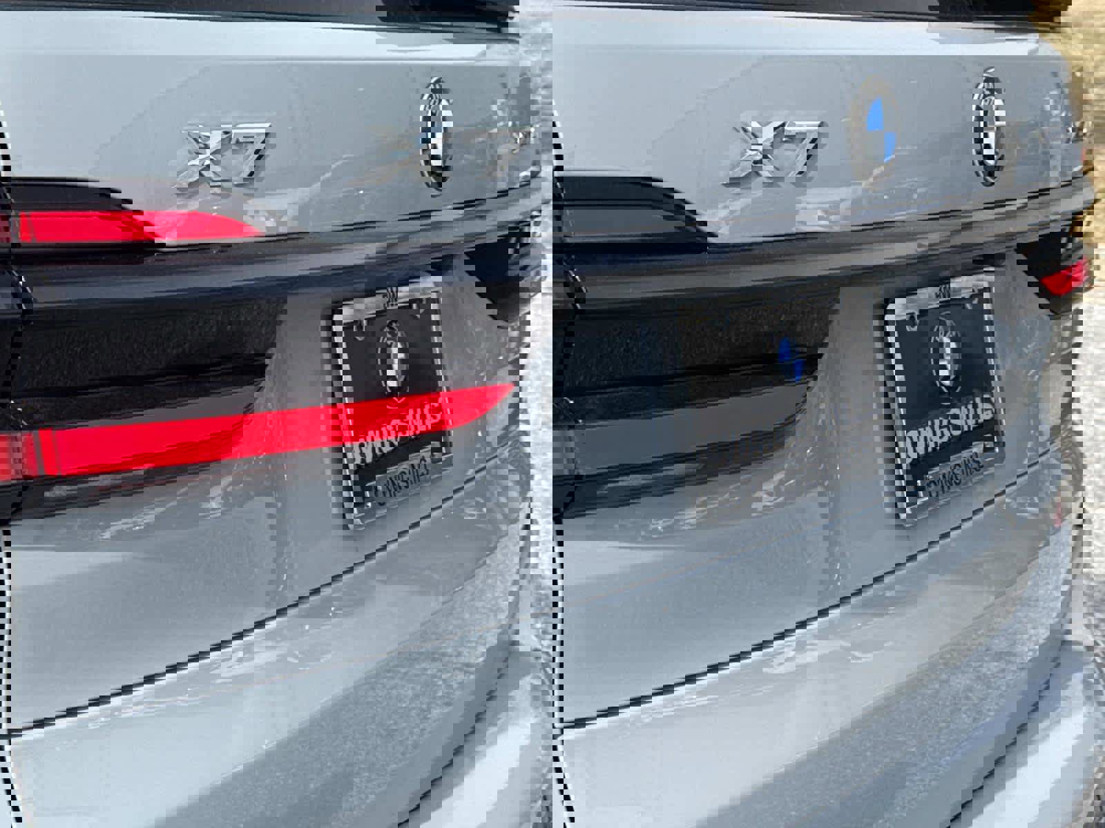 Used 2024 BMW X7 xDrive40i w/ Executive Package image 11