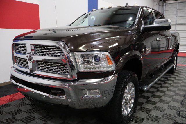 Used 2017 RAM 2500 Laramie w/ Snow Chief Group AWD/4WD image 3