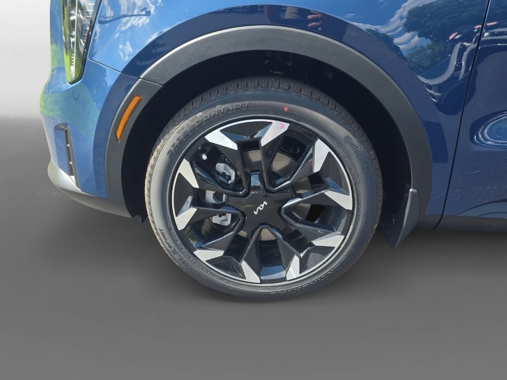 New 2025 Kia Sorento EX image 9
