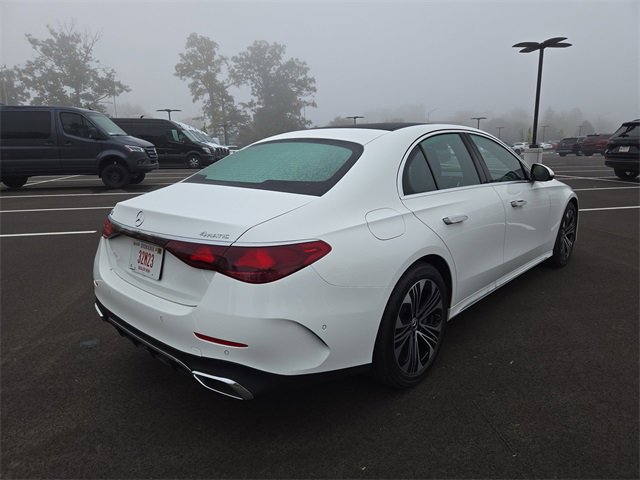 New 2026 Mercedes-Benz E 350 4MATIC Sedan image 3