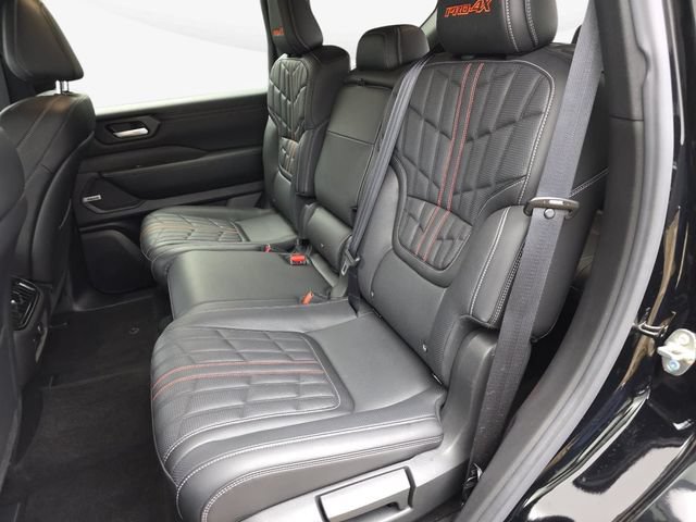 Used 2025 Nissan Armada PRO-4X AWD/4WD image 14