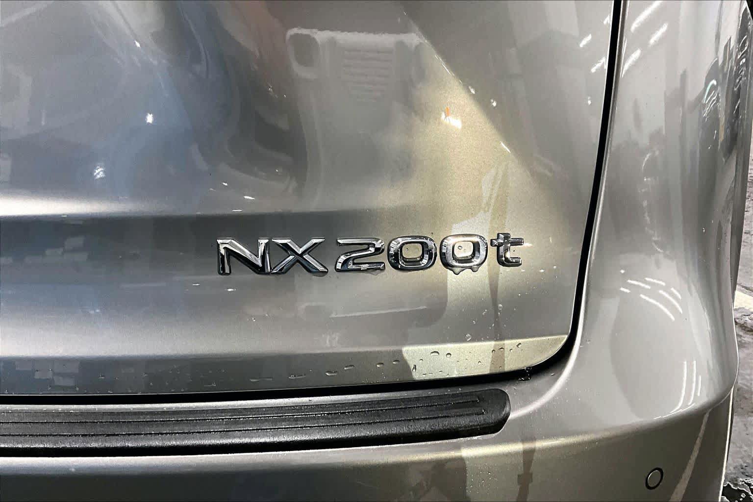 Used 2016 Lexus NX 200t FWD w/ Premium Package image 9
