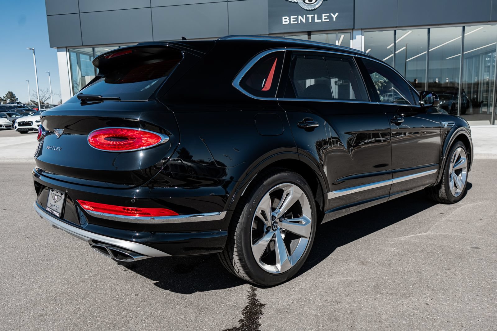 Certified 2024 Bentley Bentayga Extended Wheelbase AWD/4WD image 13