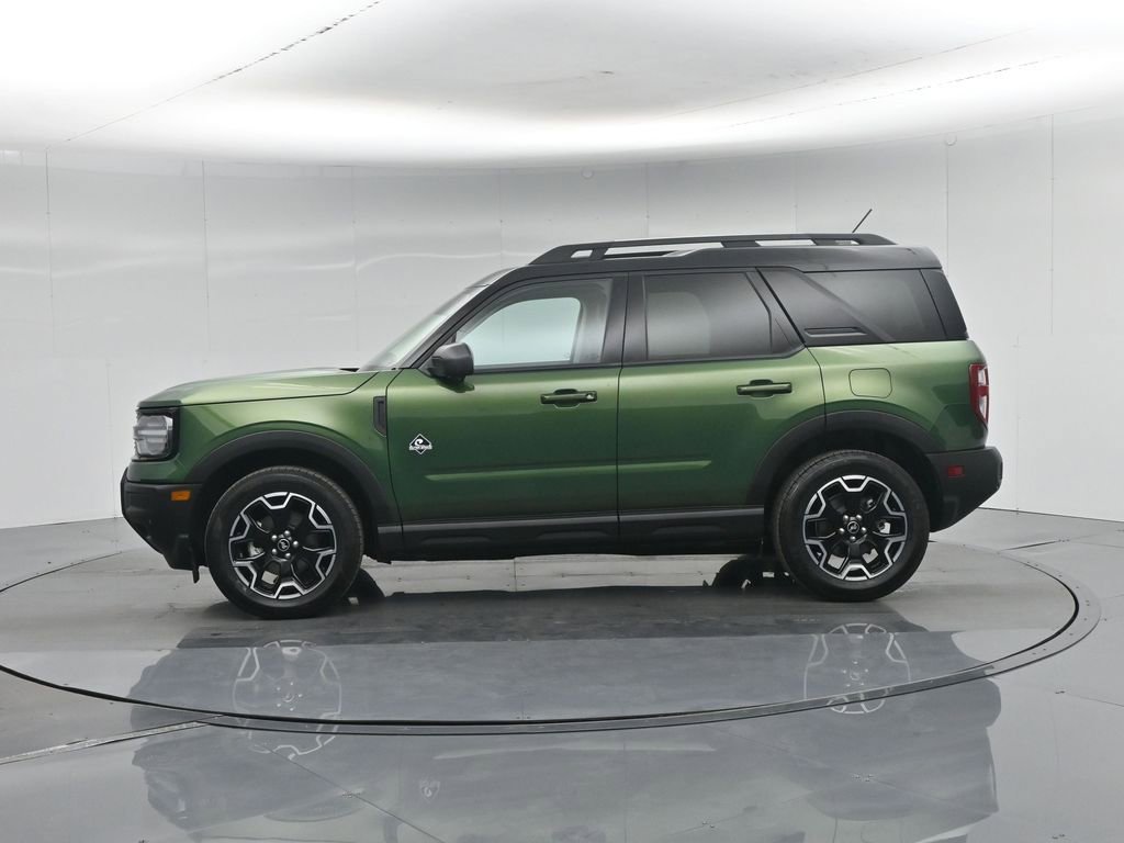 Used 2025 Ford Bronco Sport Outer Banks w/ Outer Banks Tech Package+ AWD/4WD image 33