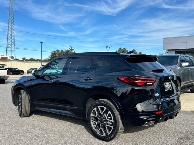 New 2026 Chevrolet Blazer RS w/ LPO, Floor Liner Package FWD image 23