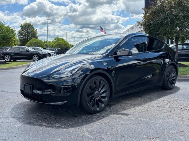 Used 2023 Tesla Model Y Performance AWD/4WD image 4