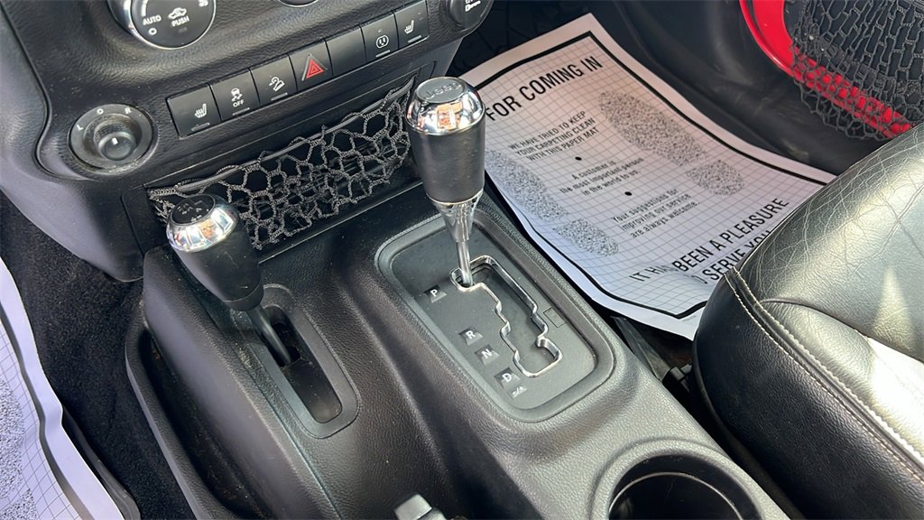 Used 2016 Jeep Wrangler Unlimited Sahara w/ Dual Top Group image 24