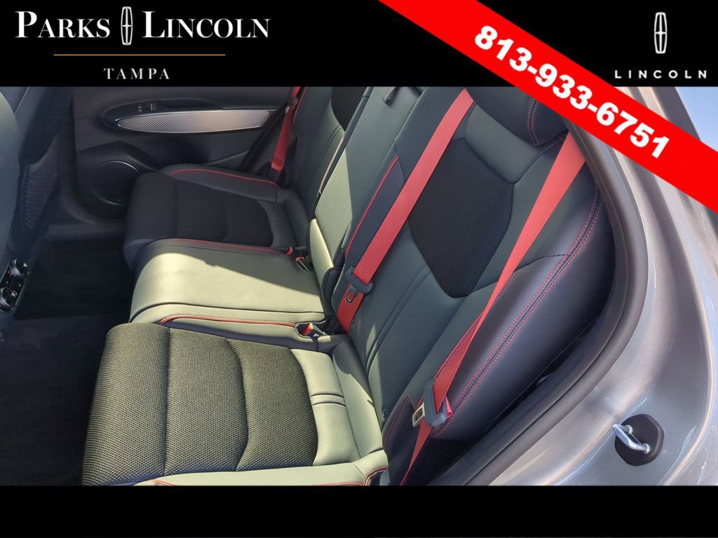 Used 2023 Genesis GV70 2.5T w/ Sport Prestige Package AWD/4WD image 17