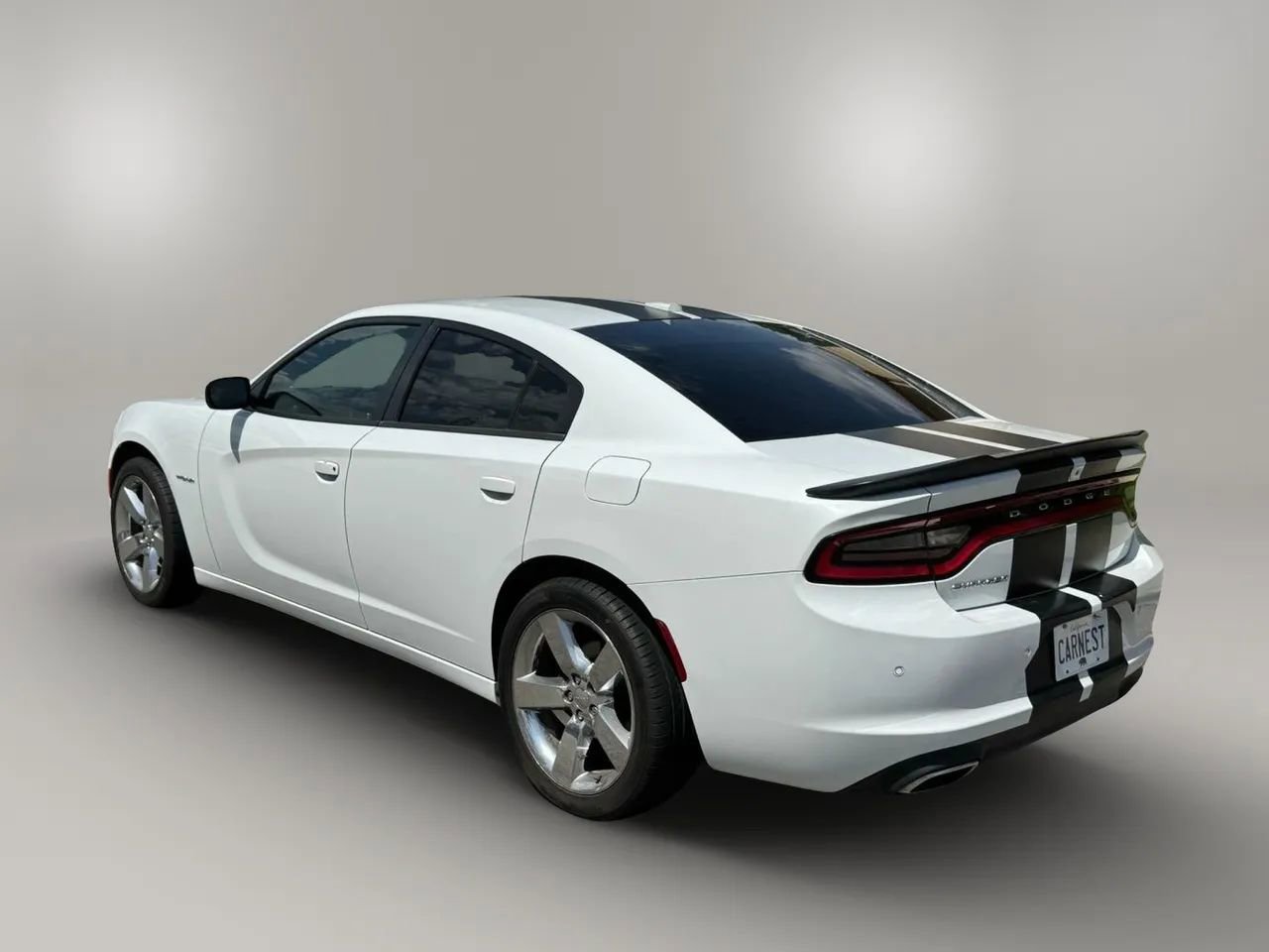 Used 2019 Dodge Charger SXT AWD/4WD image 9