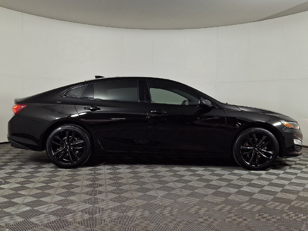 Used 2021 Chevrolet Malibu LT FWD image 10
