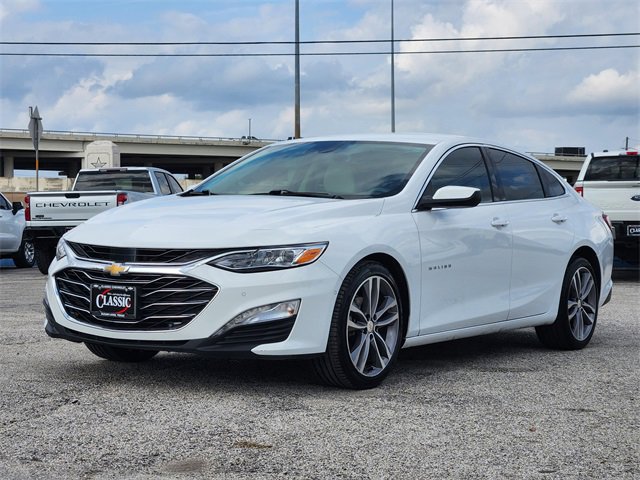 Used 2024 Chevrolet Malibu LT image 3