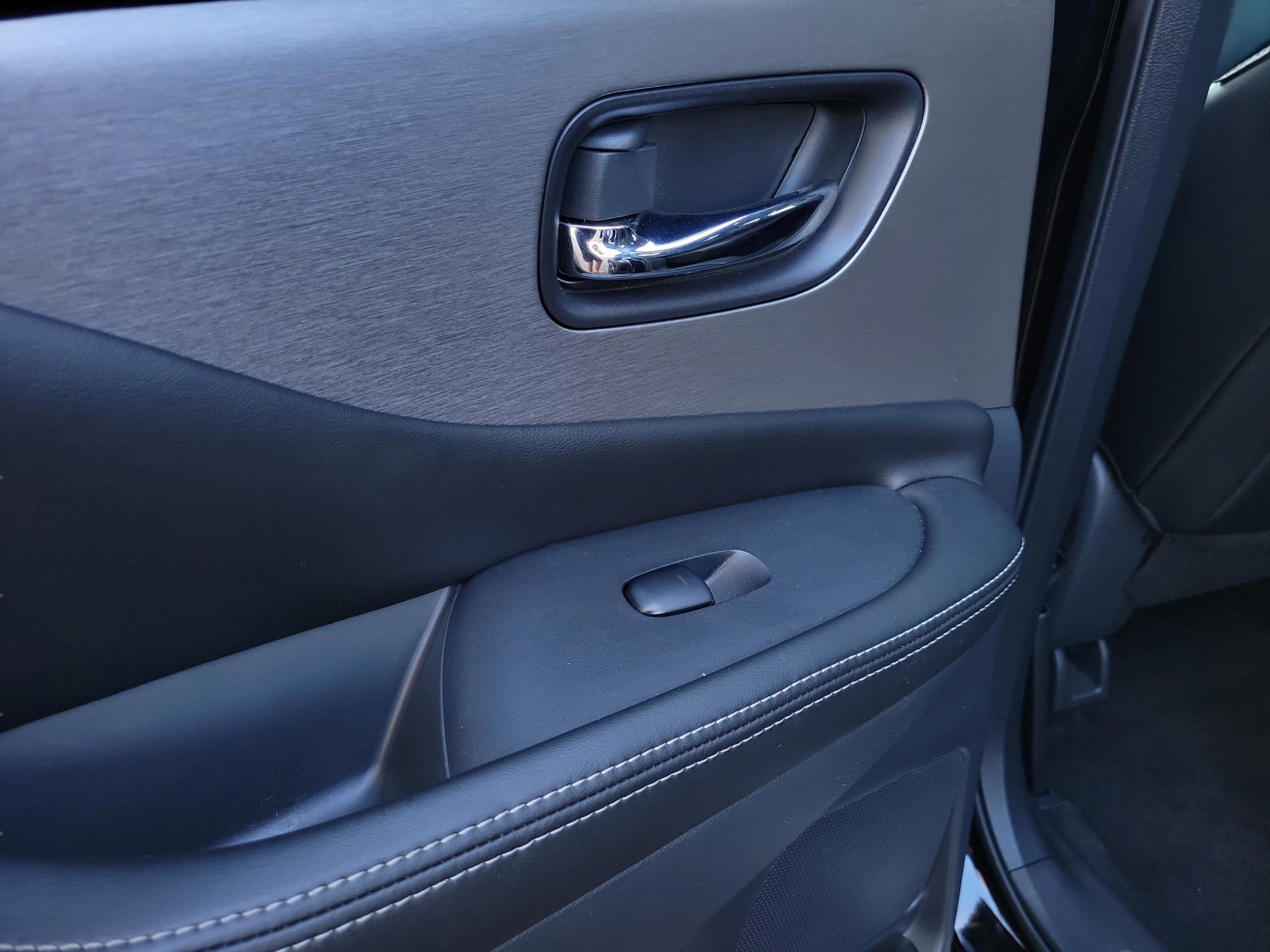 Used 2023 Nissan Murano SV w/ SV Midnight Edition Package image 23