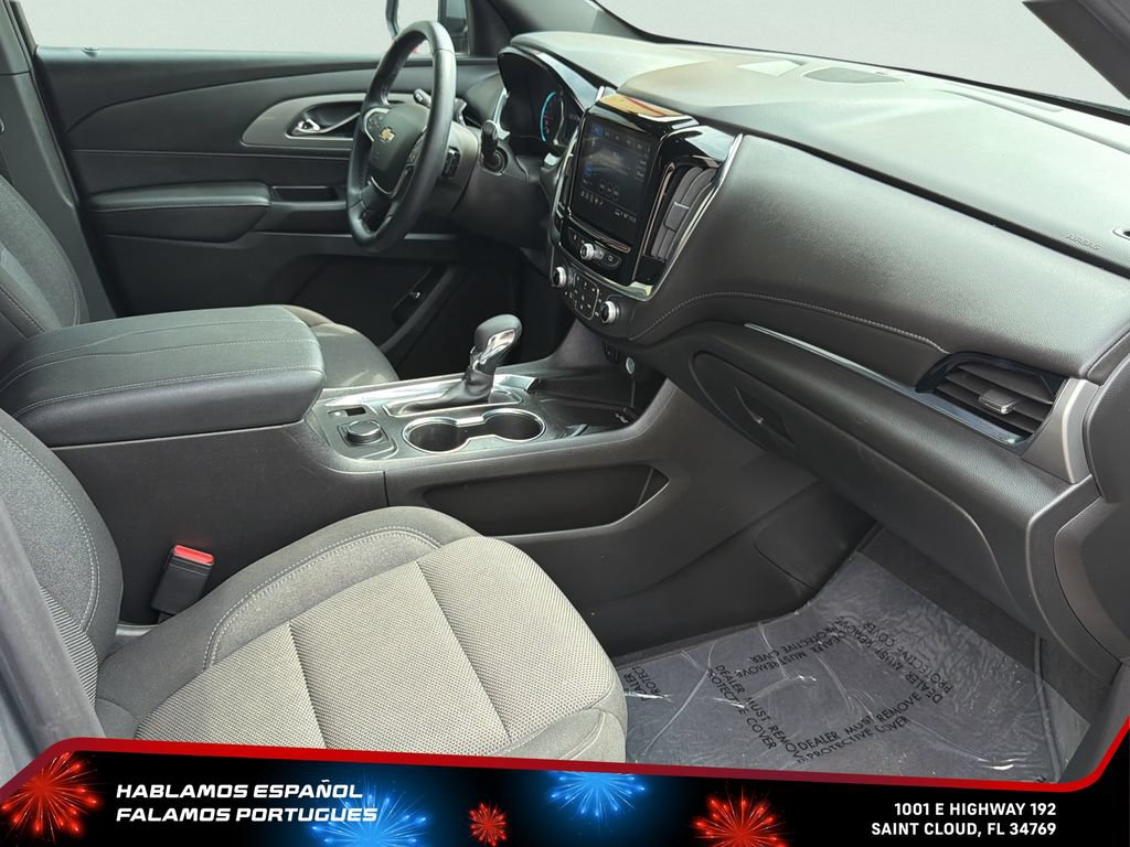 Certified 2023 Chevrolet Traverse LT FWD image 33