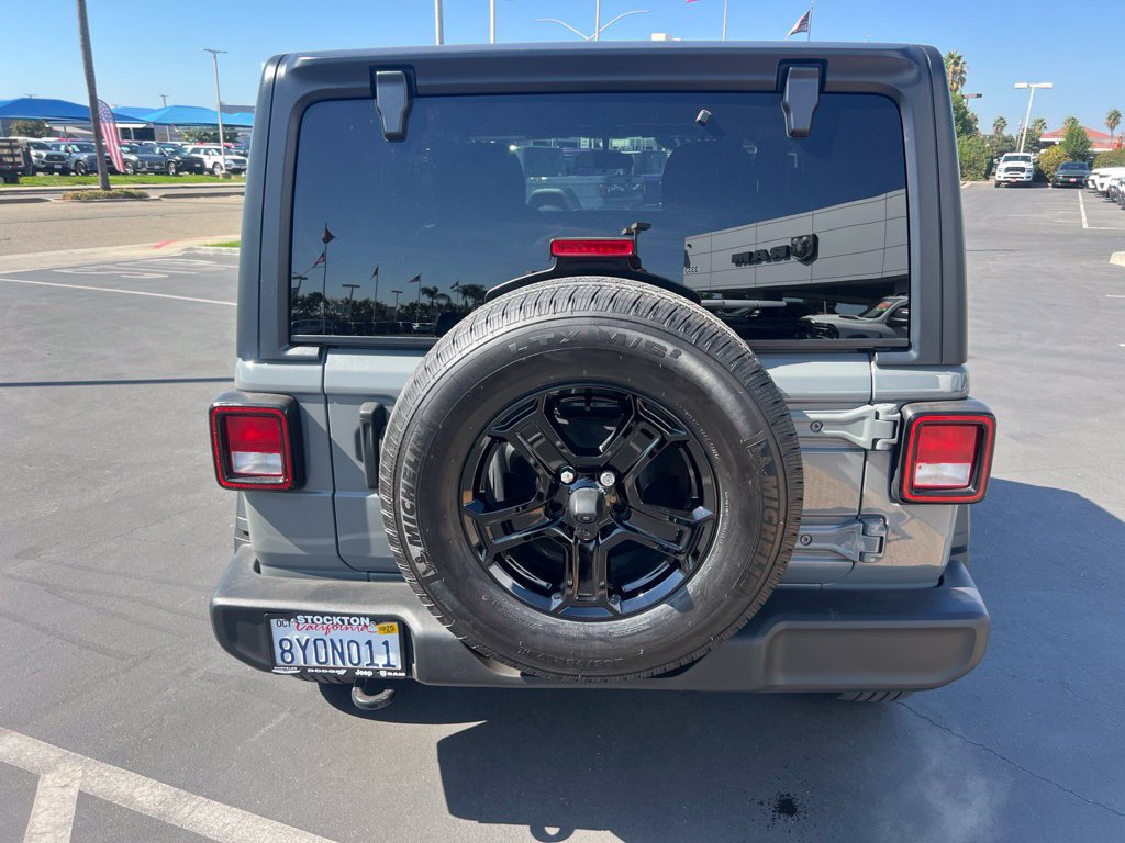 Used 2021 Jeep Wrangler Sport AWD/4WD image 47