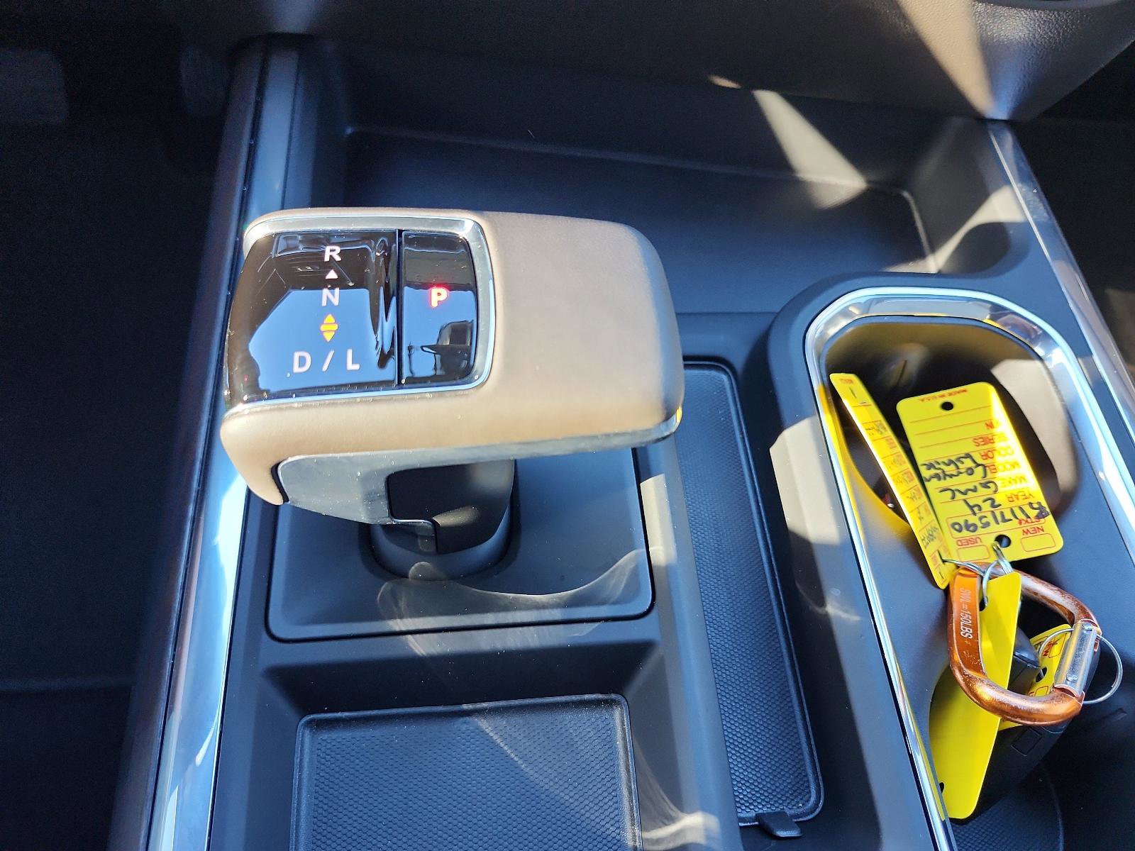 Certified 2025 GMC Sierra 1500 SLT w/ SLT Premium Package image 24