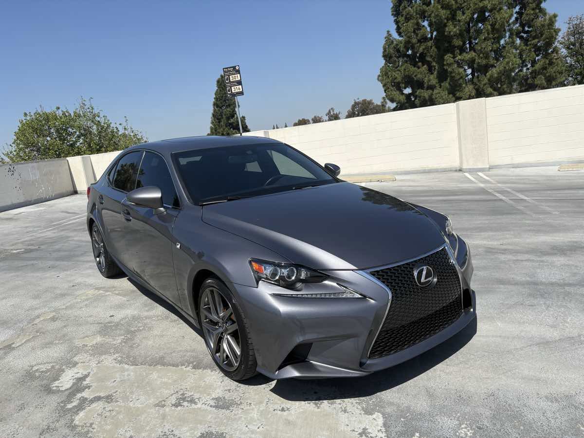Used 2016 Lexus IS 200t w/ F Sport Package image 44