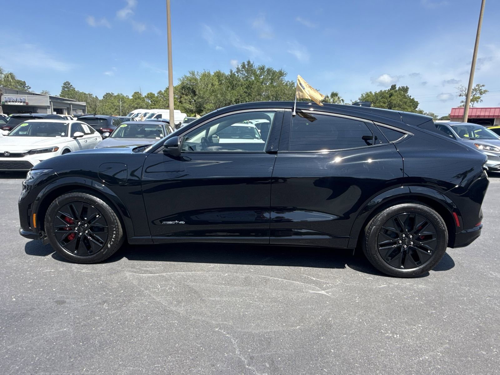 Certified 2025 Ford Mustang Mach-E Premium w/ Sport Appearance Package AWD/4WD image 7