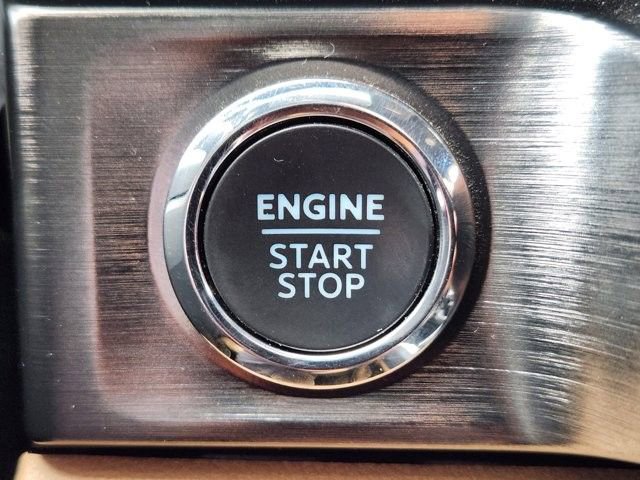 Used 2024 Ford F250 Lariat w/ Lariat Ultimate Package image 19