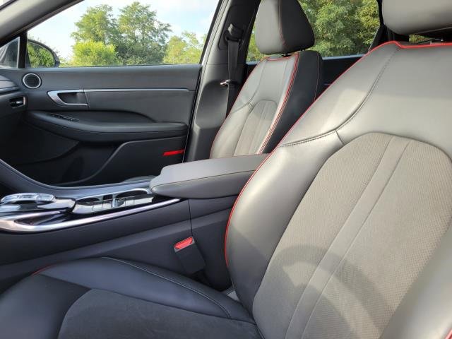 Used 2021 Hyundai Sonata Sport image 16