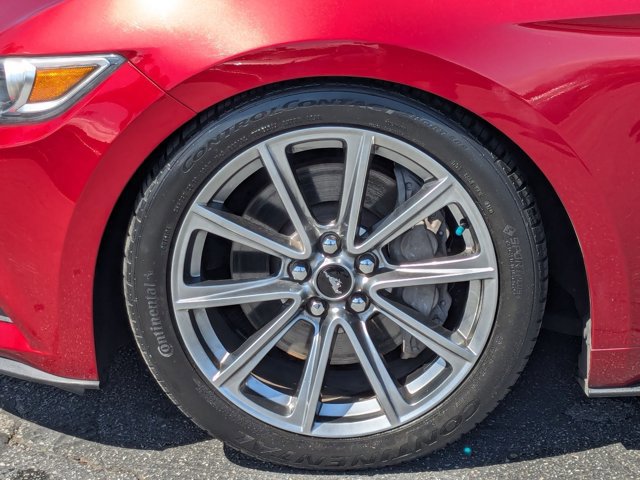 Used 2016 Ford Mustang GT Premium w/ Equipment Group 401A RWD image 22